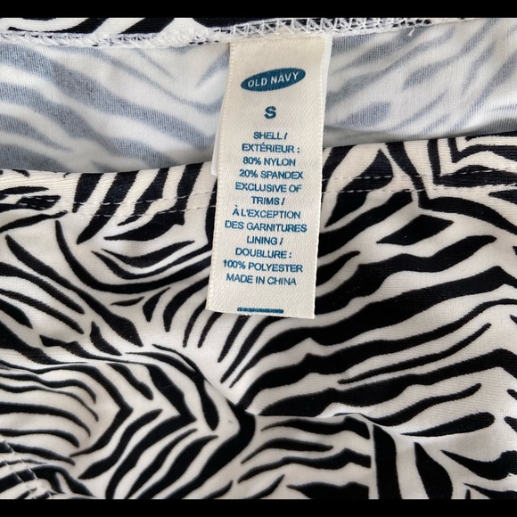 Old Navy size XL bikini top.  Size small bottom. Zebra stripe - Picture 2 of 3